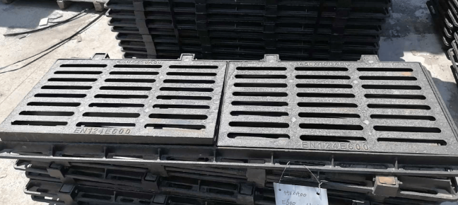 山根镇球墨铸铁连体双篦展示